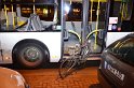 Schwerer VU LKW KVB Bus PKW Koeln Agrippinaufer Ubierring P010